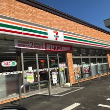 コンビニ　セブンイレブン札幌大通西13丁目店（コンビニ）まで234m