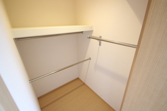 収納　※別部屋の写真です