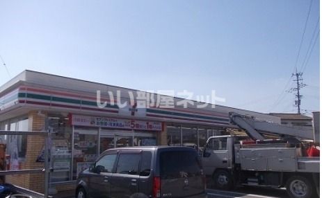 コンビニ　セブンイレブン藍住徳命店（コンビニ）まで420m