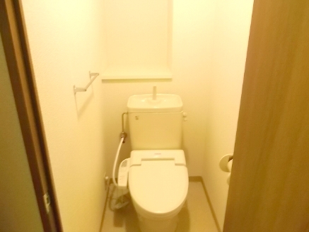 トイレ　シンプルで使いやすいトイレです