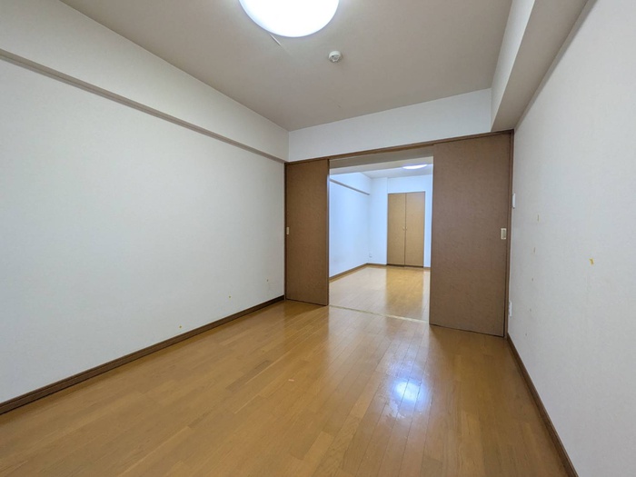 ルーブル新宿水道町の居間写真