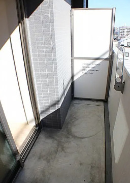 バルコニー　写真は同タイプ住居です