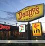 飲食店　デニーズ小田原荻窪店（飲食店）まで764m
