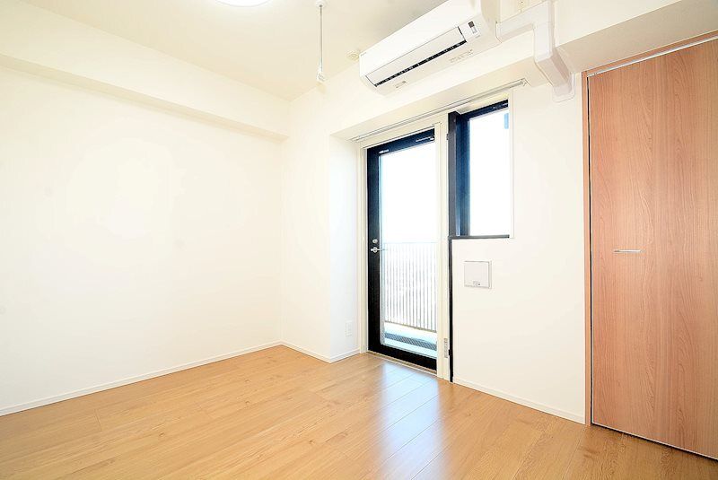 居室・リビング　※同建物別部屋参考写真