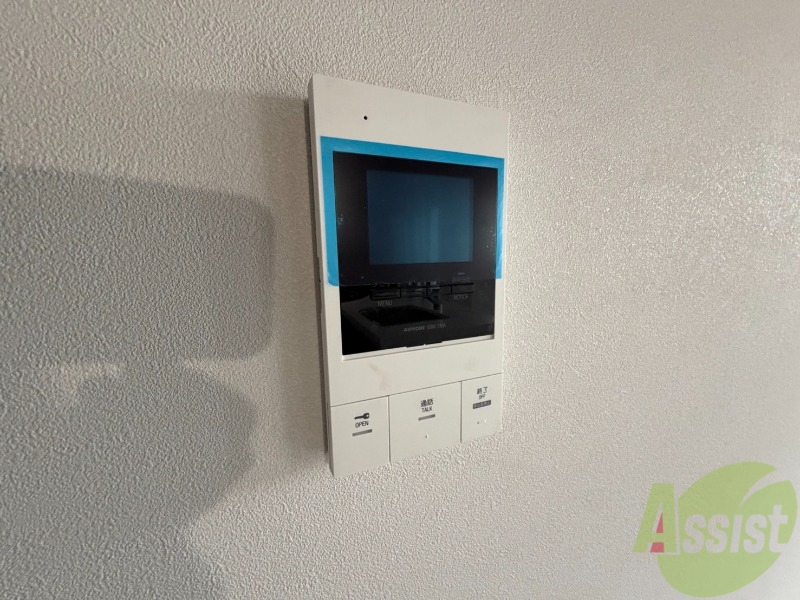 セキュリティ　ＴＶモニター付インターホンです。来客者の顔が見えるので安心！
