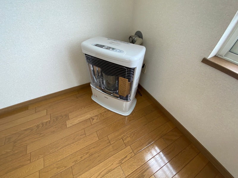 その他設備　灯油ＦＦ暖房なので札幌の寒い冬でも安心です！