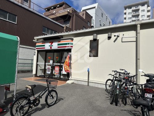 コンビニ　セブンイレブン 大阪桜川2丁目店（コンビニ）まで190m