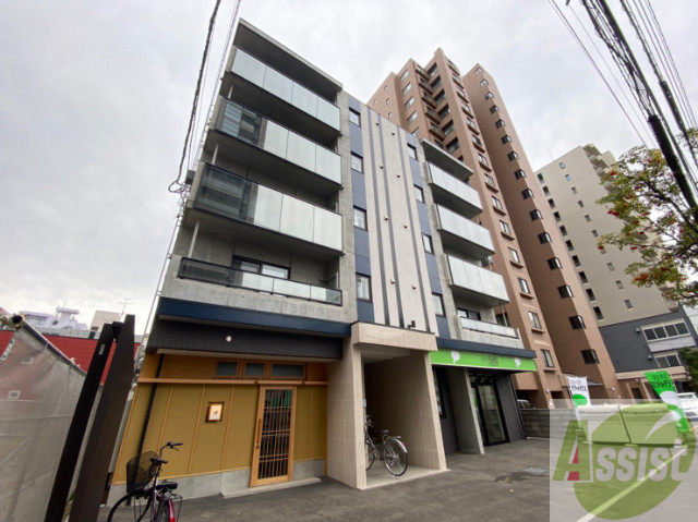 建物外観　札幌市中央区北４条西「リヒトラーレ円山」