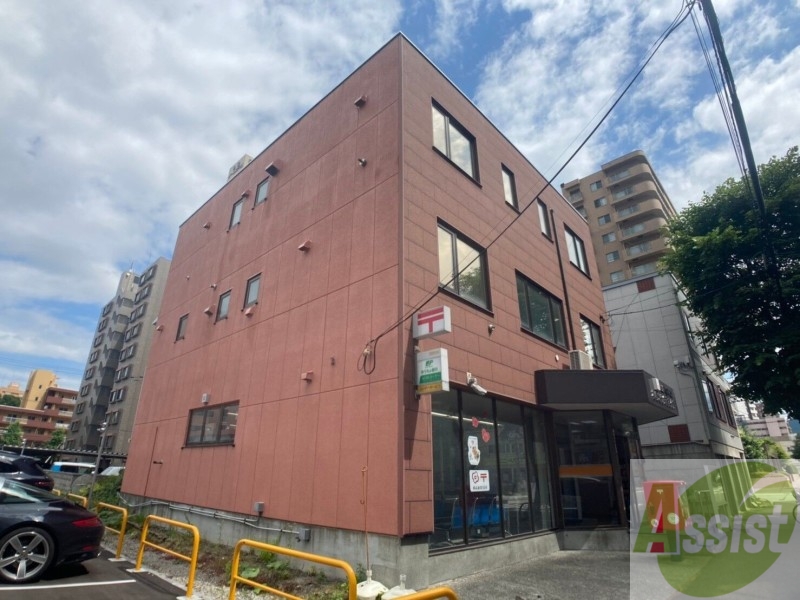 郵便局　札幌北七条西郵便局（郵便局）まで433m