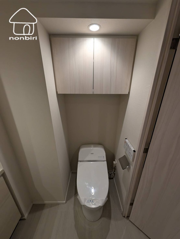 トイレ　シンプルでかっこいいトイレです