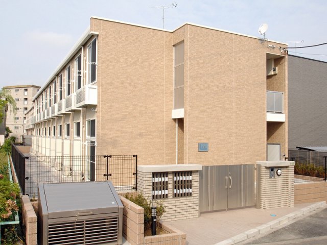 建物外観　落ち着いた雰囲気の外観です