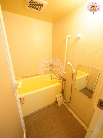 バス・シャワールーム　別部屋参考写真