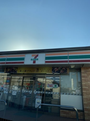 コンビニ　セブンイレブン 名古屋服部3丁目店（コンビニ）まで189m