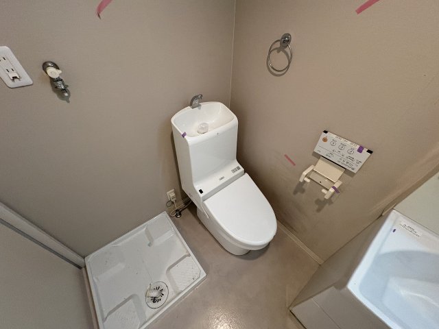 トイレ　ゆったりとした空間のトイレです