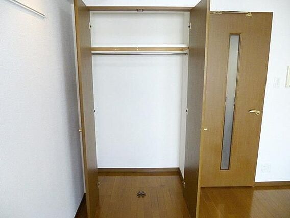 収納　※別部屋の参考写真です。