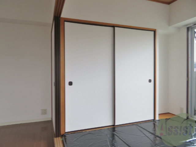 収納　押入れです。大きい荷物もしまうことができます。