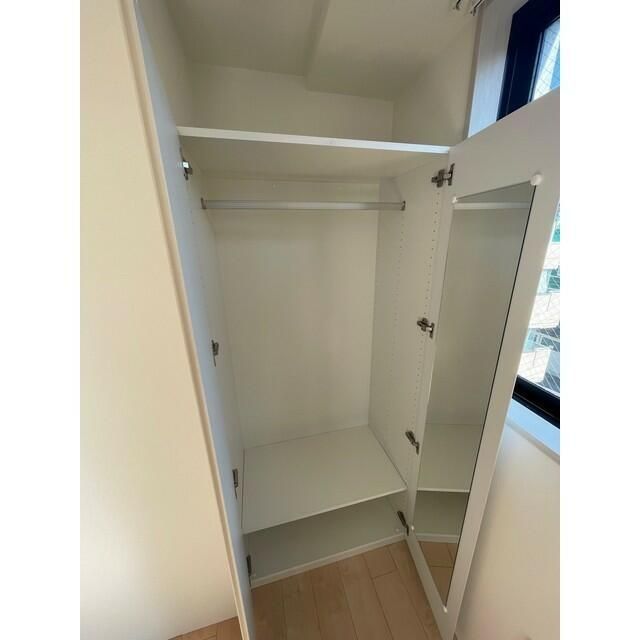 収納　写真は同タイプ住居です
