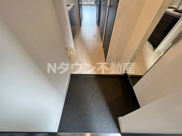玄関　きれいな内装です