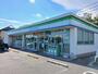コンビニ　ファミリーマート岡山江並店（コンビニ）まで714m