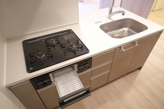 キッチン　※写真は同タイプ住戸です。