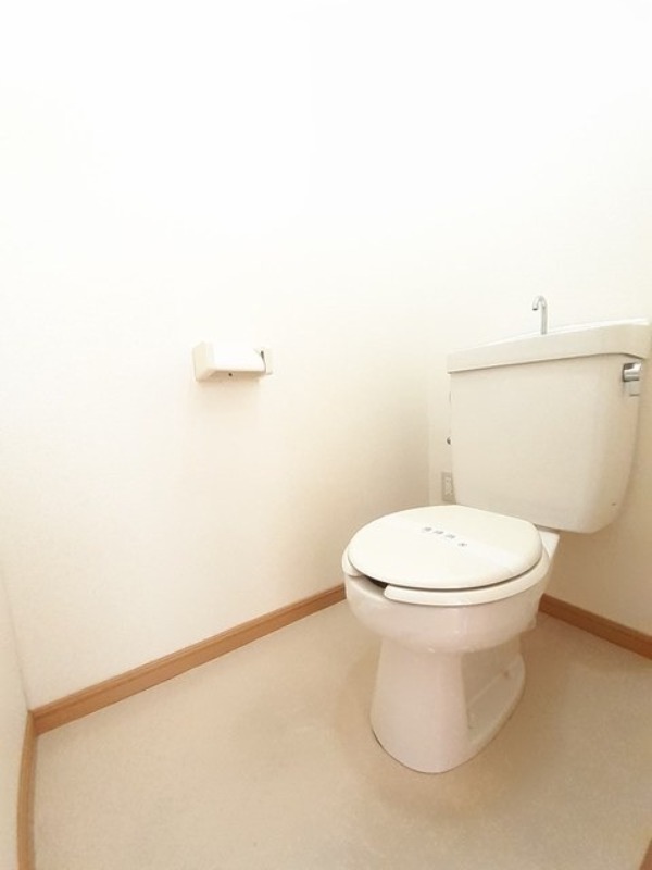 トイレ　図面と現状に相違がある場合には現状を優先
