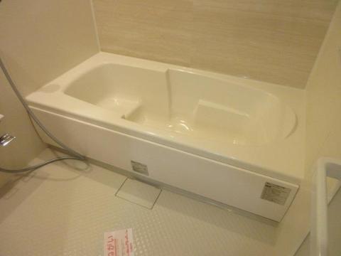 バス・シャワールーム　バス