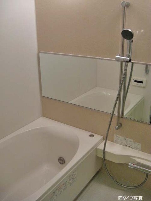 バス・シャワールーム　別部屋参考写真