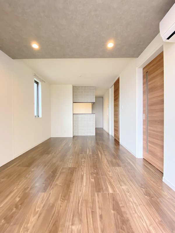 居室・リビング　別部屋参考写真