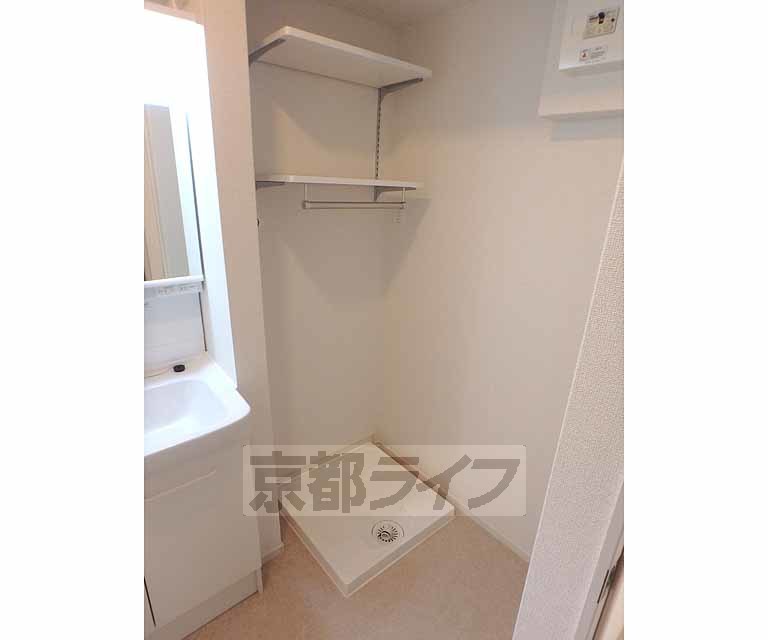 その他部屋・スペース　洗濯機置場です。