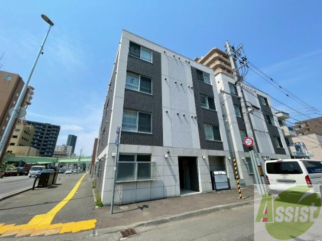 建物外観　札幌市中央区北一条東「カサパラシオン北１条」