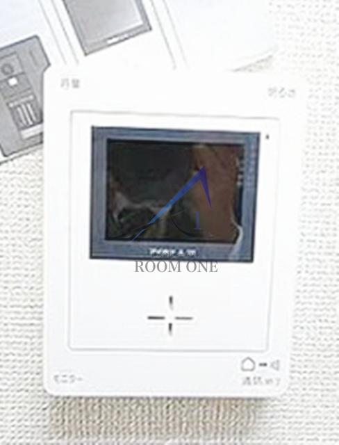 セキュリティ　モニター付きインターホンです。