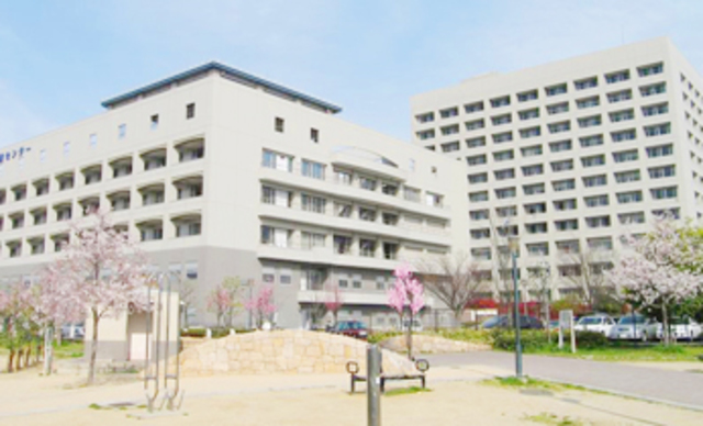 病院　地方独立行政法人大阪府立病院機構大阪急性期・総合医療センター（病院）まで540m