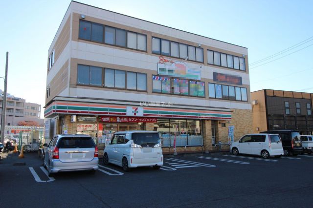 コンビニ　セブンイレブン 水戸赤塚1丁目店（コンビニ）まで733m