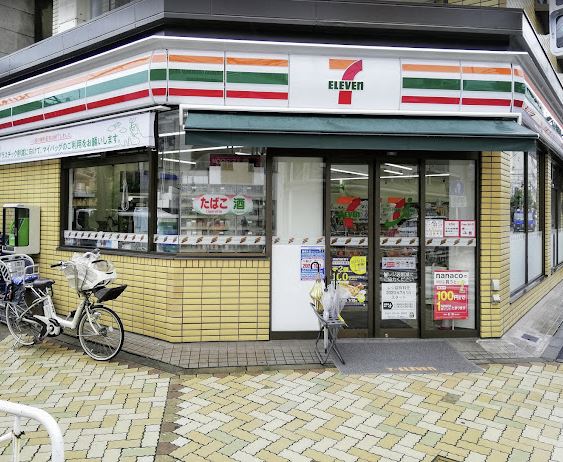 コンビニ　セブンイレブン 森下店（コンビニ）まで74m