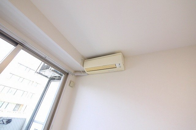 その他設備　エアコン付き