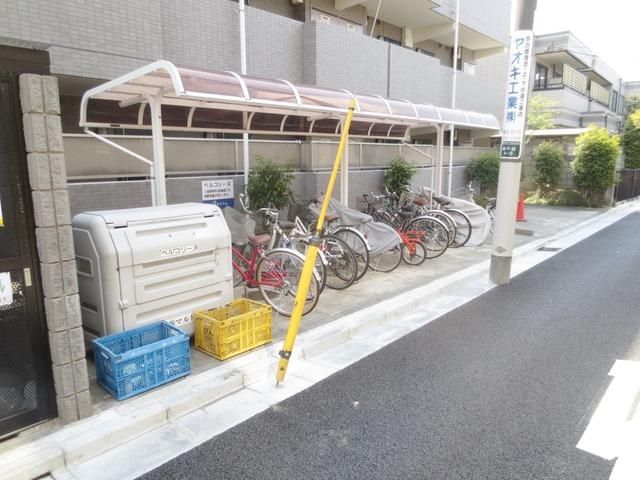 駐車場　★駐輪場★