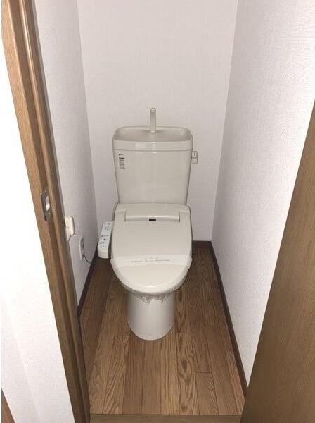 トイレ　図面と現状に相違がある場合には現状を優先