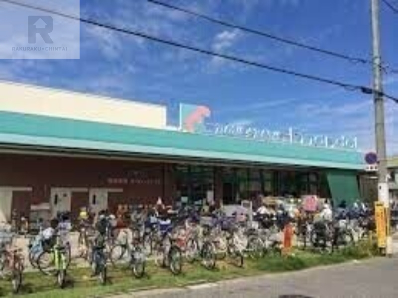 スーパー　万代八雲店（スーパー）まで529m