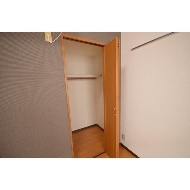 収納　別の部屋の参考画像（２０１）