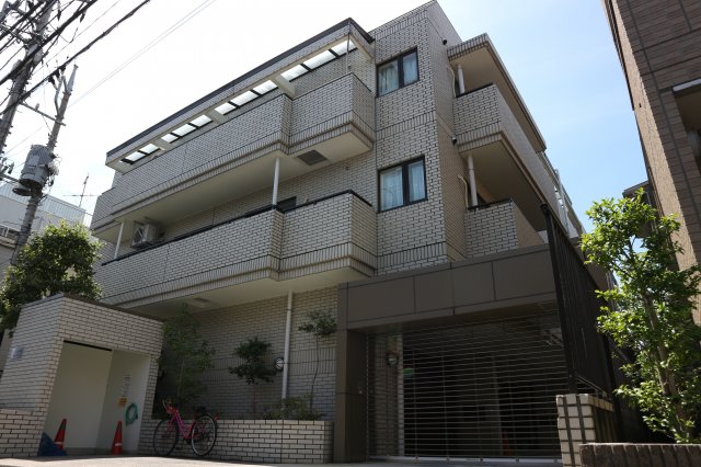 建物外観　綺麗な外観の建物です。