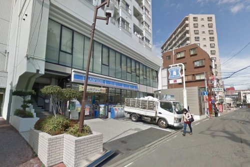 コンビニ　ローソン 国府台駅前店（コンビニ）まで387m