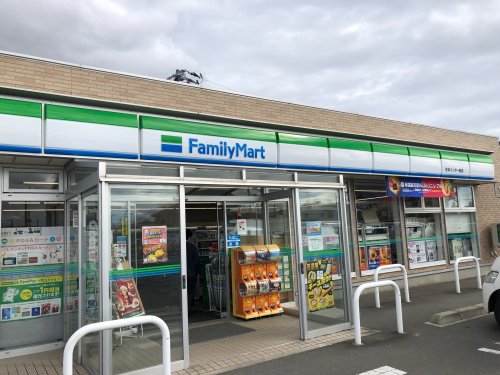 コンビニ　ファミリーマート 矢本インター前店（コンビニ）まで5909m
