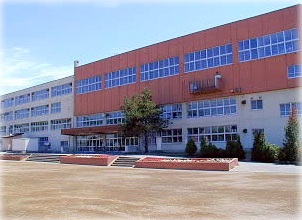 小学校　札幌市立南月寒小学校（小学校）まで980m
