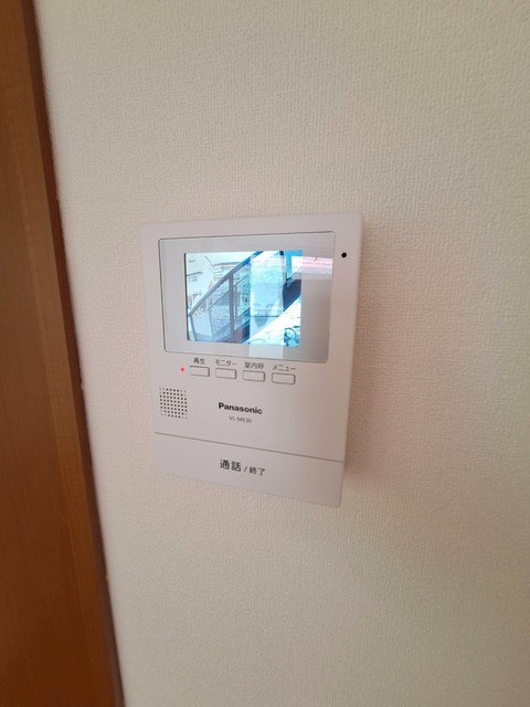 セキュリティ　★来客者が一目で分かる録画機能付きカラーモニターホン★