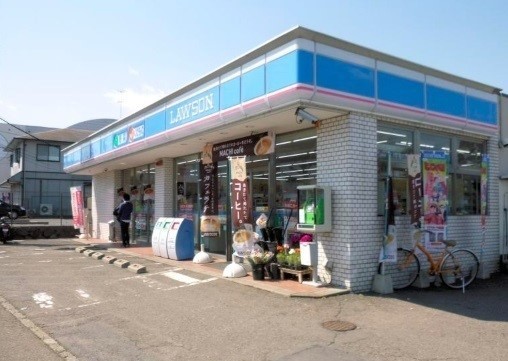 コンビニ　ローソン藤沢円行店（コンビニ）まで450m