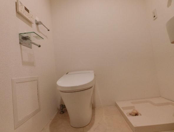 トイレ　別号室参考写真