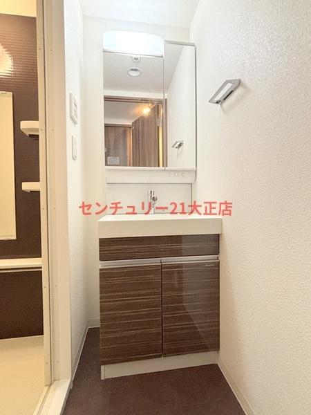 洗面設備　★明るい洋室★
