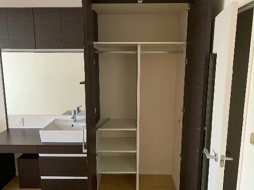 収納　同タイプの部屋の写真です