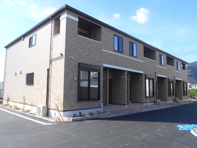 建物外観　外観は落ち着いています