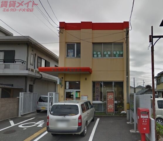 郵便局　東員六把野郵便局（郵便局）まで1307m